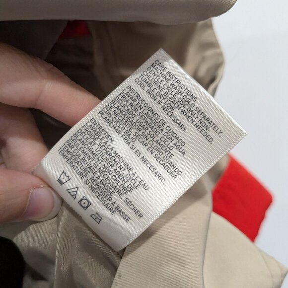 Liz Claiborne Outerwear Rain Jacket with Hood Beige Red Size Medium - Picture 4 of 7